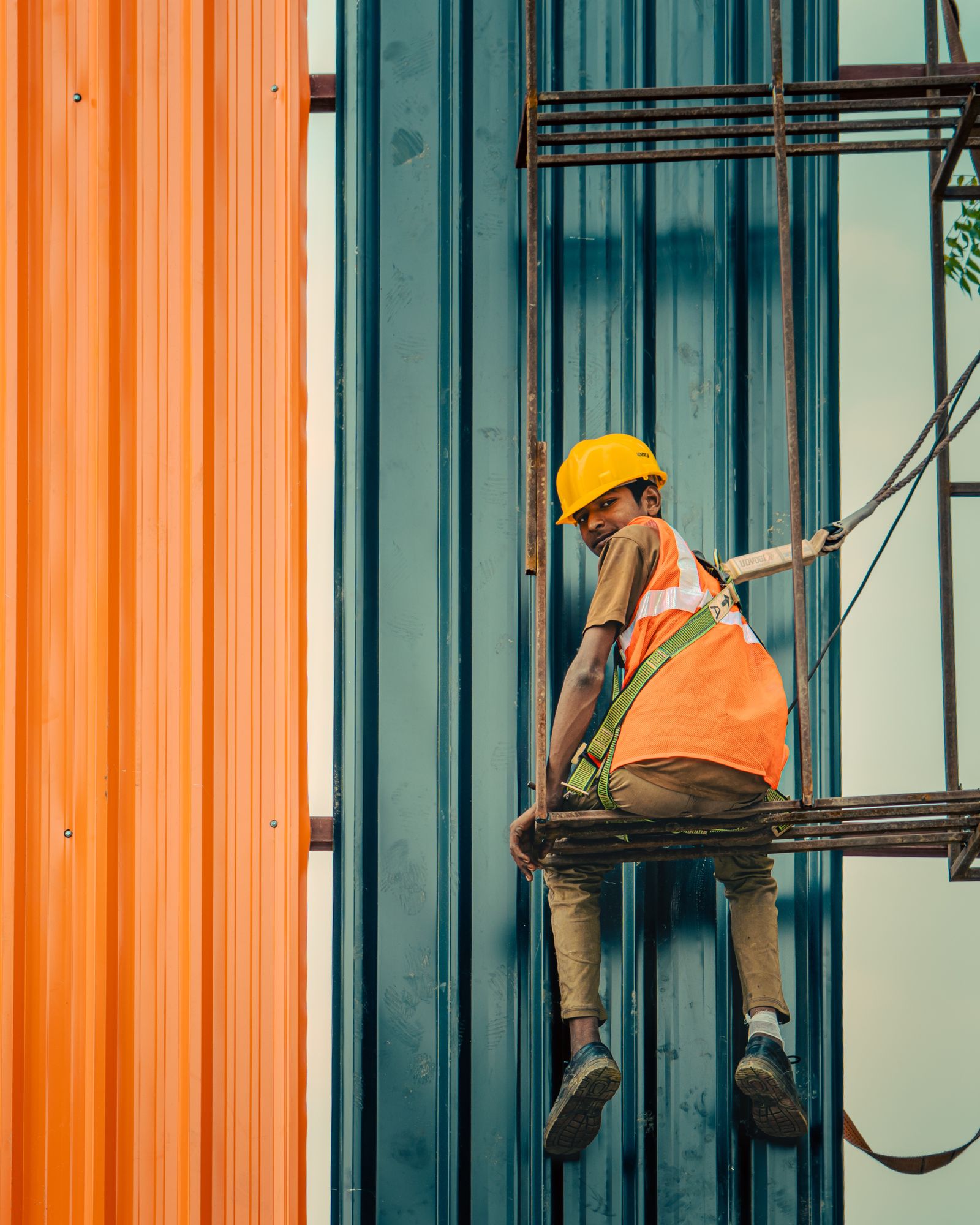 Reflective Safety Vest 1 Construction worker in hard hat and safety workwear