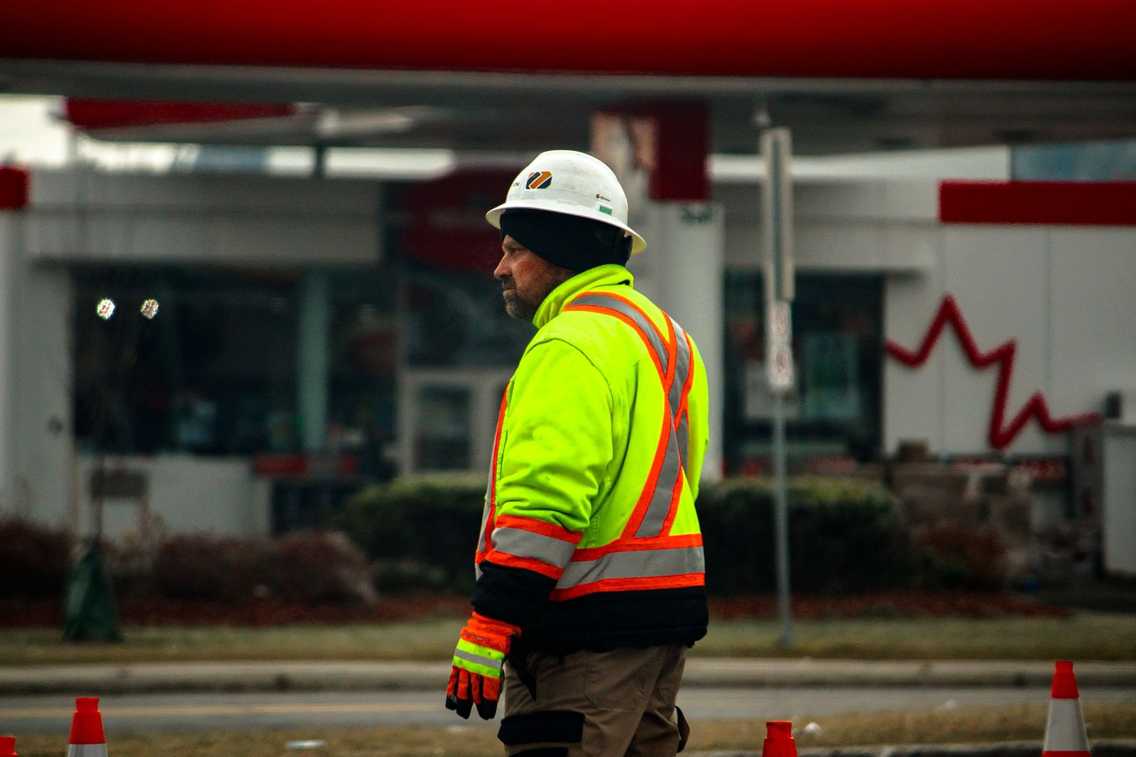 Hi-Vis Safety Jacket 1 Worker wearing a hi-vis safety jacket